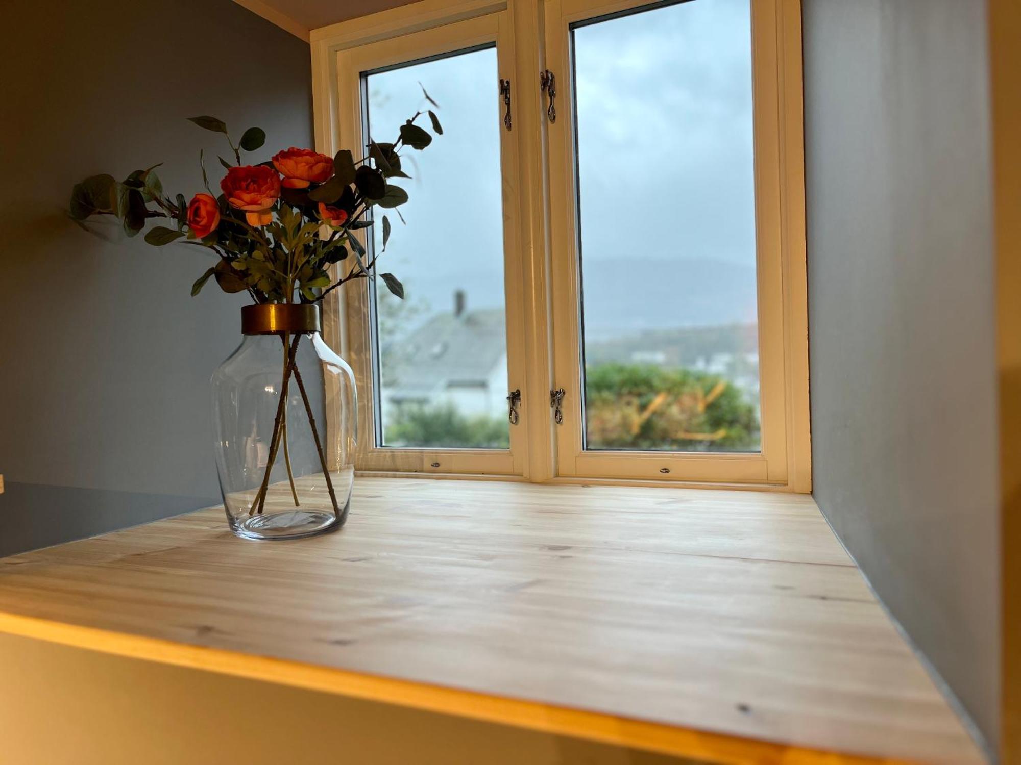 Brand New Flat, Parking! Apartment Bergen Bagian luar foto